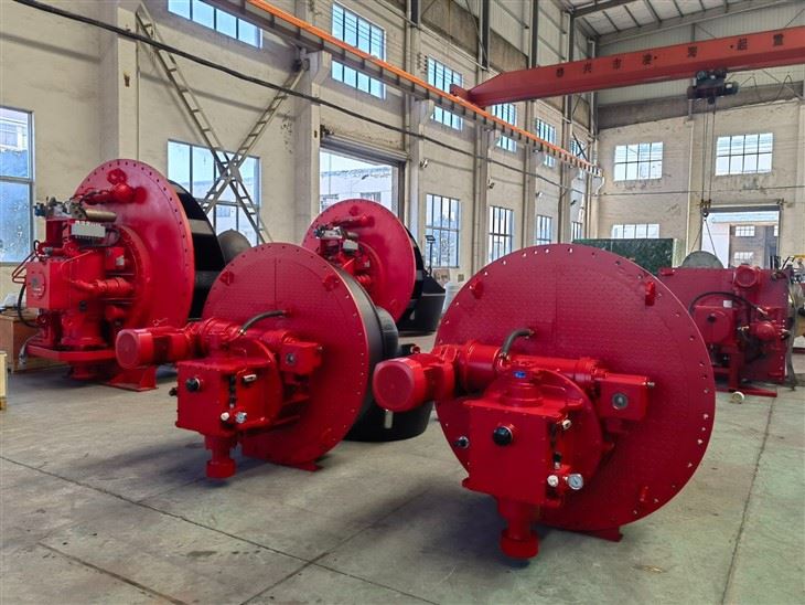 Well Mounted Azimuth Thruster With Fixed Pitch For Cable Laying Barge suppliers